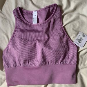 Lululemon ebb to train bra chevron